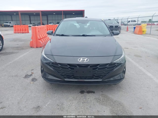 5NPLL4AG7MH047851 Hyundai ELANTRA SE