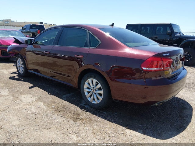 1VWAH7A30EC015373 Volkswagen Passat 2.5l Wolfsburg Edition