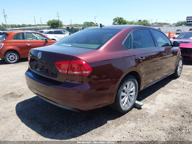 1VWAH7A30EC015373 Volkswagen Passat 2.5l Wolfsburg Edition