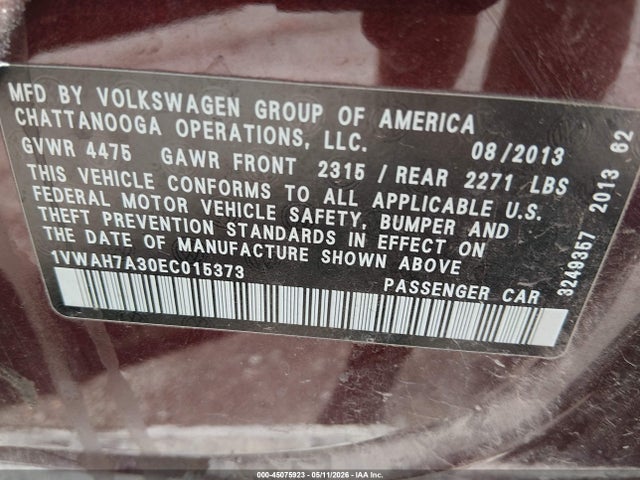 1VWAH7A30EC015373 Volkswagen Passat 2.5l Wolfsburg Edition