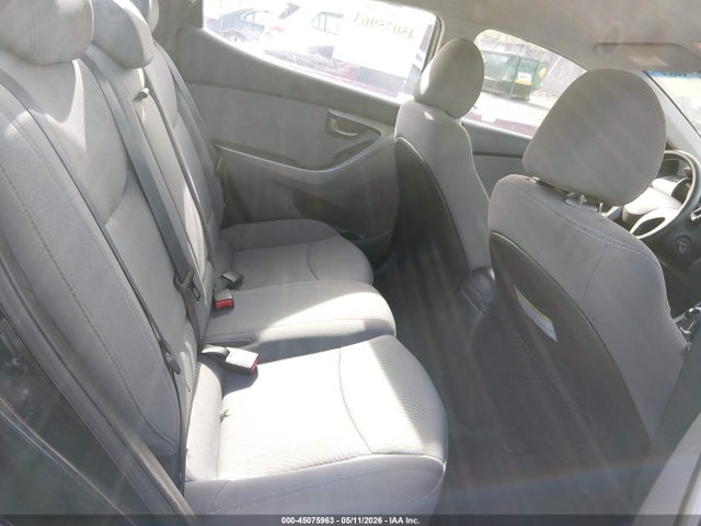 Aukcja sprzedaży 2016 Hyundai Elantra Se, vin: 5NPDH4AE3GH715301, numer aukcji: 45075963