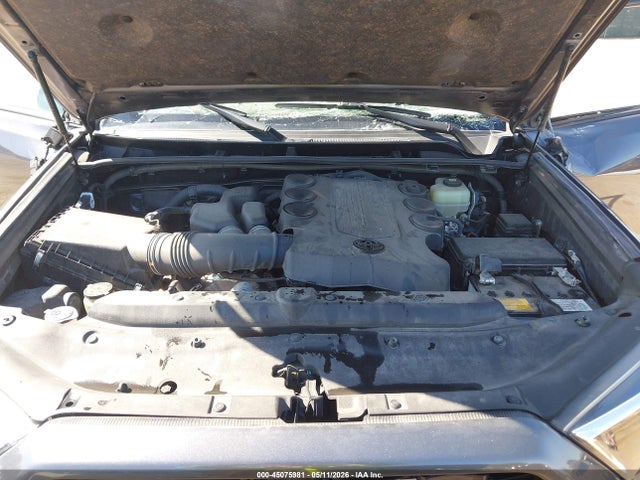 45075981 :رقم المزاد ، JTERU5JR1M5961538 vin ، 2021 Toyota 4runner Trd Off Road Premium مزاد بيع