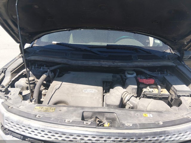 45075986 :رقم المزاد ، 1FMHK7B8XBGA53268 vin ، 2011 Ford Explorer مزاد بيع