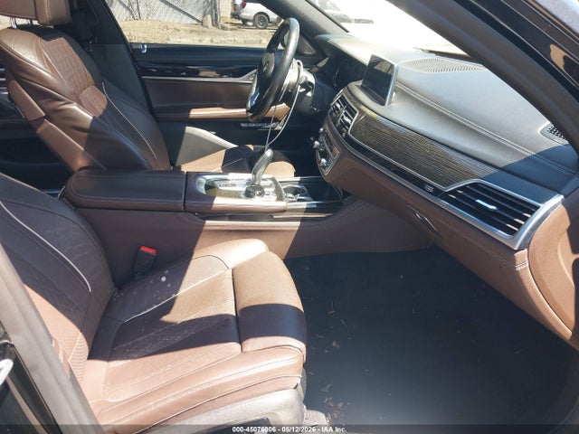 Продажа на аукционе авто 2018 Bmw Alpina B7 Xdrive, vin: WBA7F2C54JB238713, номер лота: 45076006