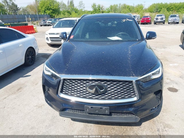 3PCAJ5M32KF127999 Infiniti Qx50 Essential