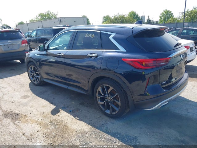 3PCAJ5M32KF127999 Infiniti Qx50 Essential