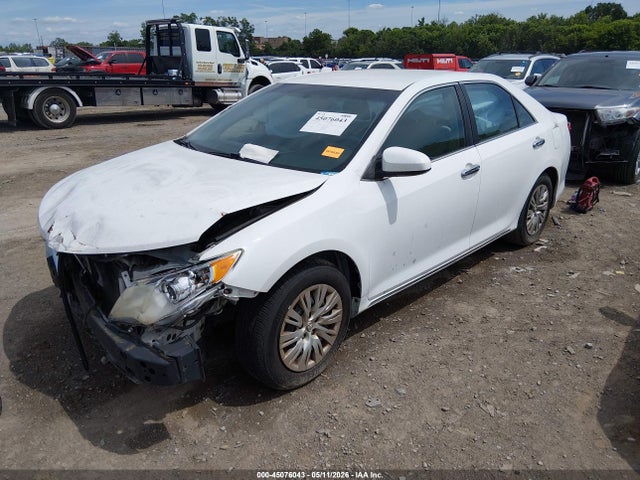 Продажа на аукционе авто 2014 Toyota Camry Le, vin: 4T1BF1FK3EU430106, номер лота: 45076043