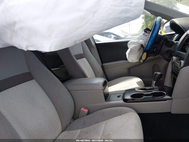 Продажа на аукционе авто 2014 Toyota Camry Le, vin: 4T1BF1FK3EU430106, номер лота: 45076043