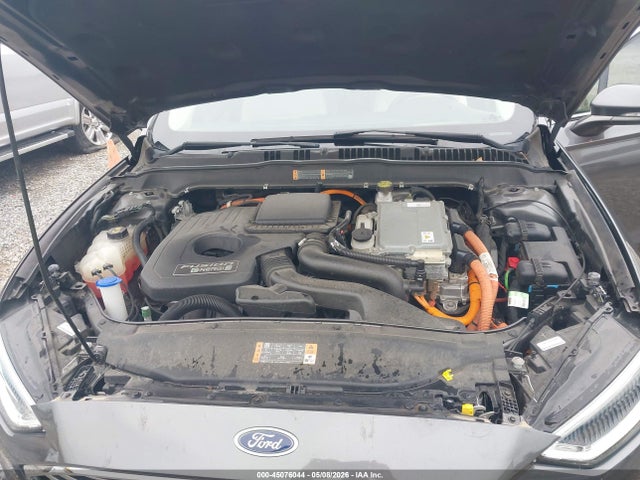 Ford Fusion Energi Titanium 2018 3FA6P0SU3JR135972 Image 10