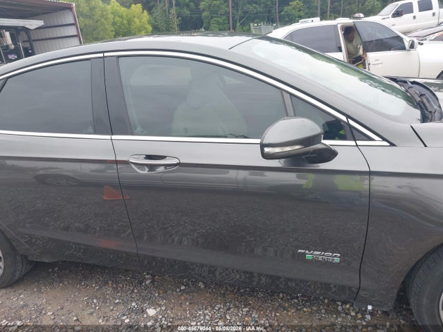 Ford Fusion Energi Titanium 2018 3FA6P0SU3JR135972 Image 14