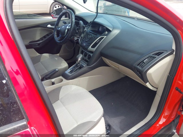 2014 Ford Focus Se მანქანა იყიდება აუქციონზე, vin: 1FADP3F26EL340742, აუქციონის ნომერი: 45076046