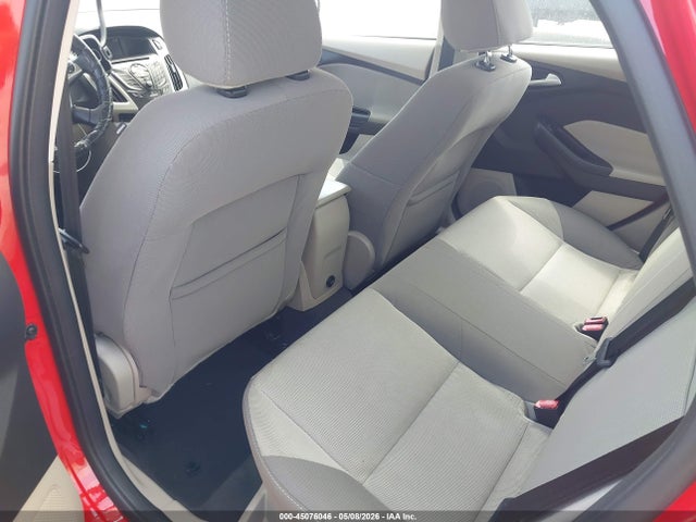 2014 Ford Focus Se მანქანა იყიდება აუქციონზე, vin: 1FADP3F26EL340742, აუქციონის ნომერი: 45076046