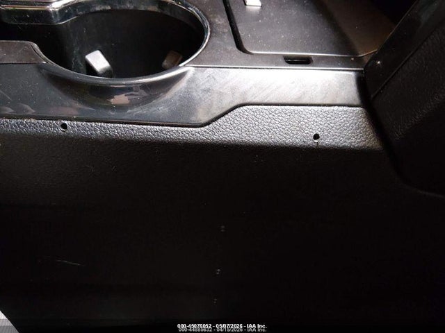 1FM5K8B85KGA33048 Ford Explorer
