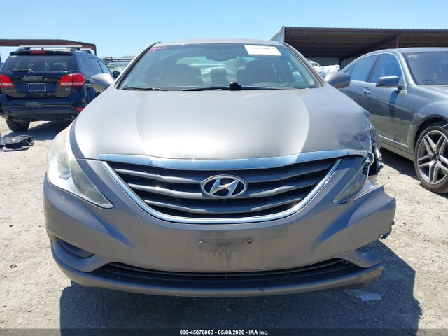 45076063 :رقم المزاد ، 5NPEB4AC3DH655889 vin ، 2013 Hyundai Sonata Gls مزاد بيع