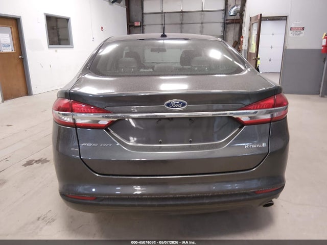 2018 Ford Fusion Hybrid S მანქანა იყიდება აუქციონზე, vin: 3FA6P0UU2JR271460, აუქციონის ნომერი: 45076091