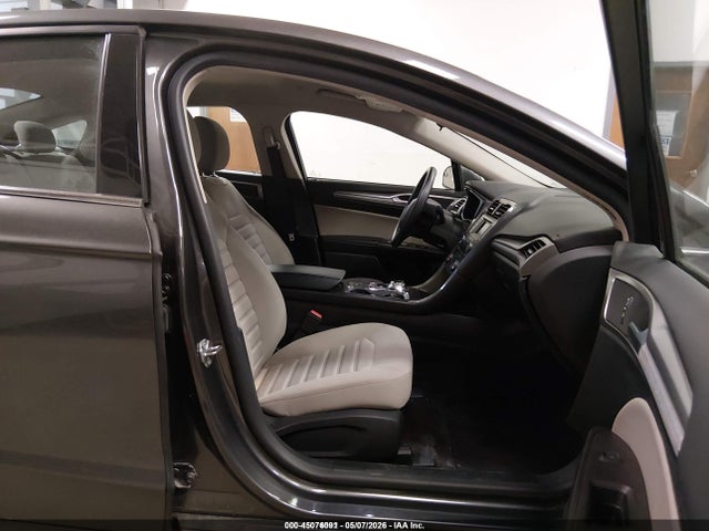 2018 Ford Fusion Hybrid S მანქანა იყიდება აუქციონზე, vin: 3FA6P0UU2JR271460, აუქციონის ნომერი: 45076091