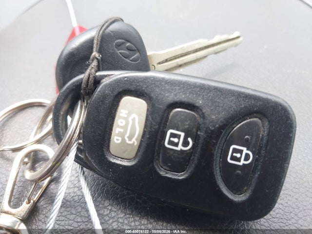 45076122 :رقم المزاد ، KMHDH4AE1DU660666 vin ، 2013 Hyundai Elantra Gls مزاد بيع