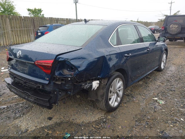 45076134 :رقم المزاد ، 1VWBA7A37JC029256 vin ، 2018 Volkswagen Passat 2.0t Se مزاد بيع