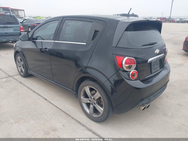 1G1JH6SB6F4128123 Chevrolet Sonic Rs Manual