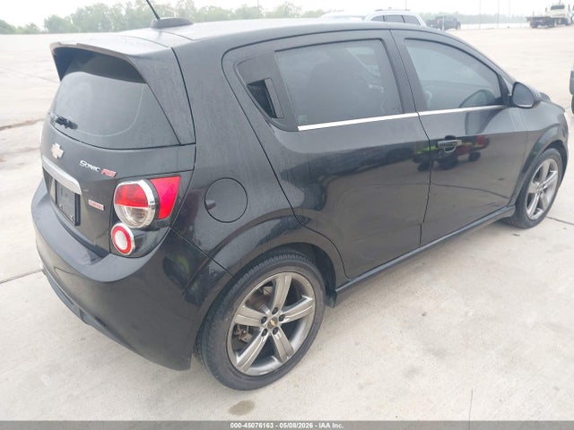 1G1JH6SB6F4128123 Chevrolet Sonic Rs Manual