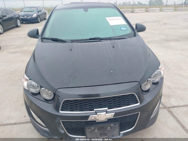 1G1JH6SB6F4128123 Chevrolet Sonic Rs Manual