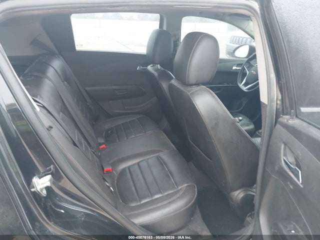 1G1JH6SB6F4128123 Chevrolet Sonic Rs Manual