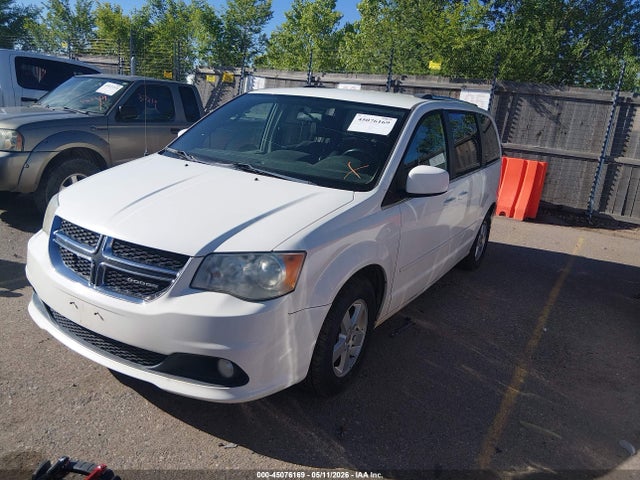 45076169 :رقم المزاد ، 2D4RN5DG1BR661853 vin ، 2011 Dodge Grand Caravan Crew مزاد بيع