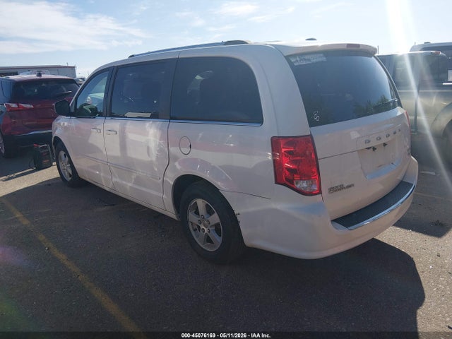 45076169 :رقم المزاد ، 2D4RN5DG1BR661853 vin ، 2011 Dodge Grand Caravan Crew مزاد بيع