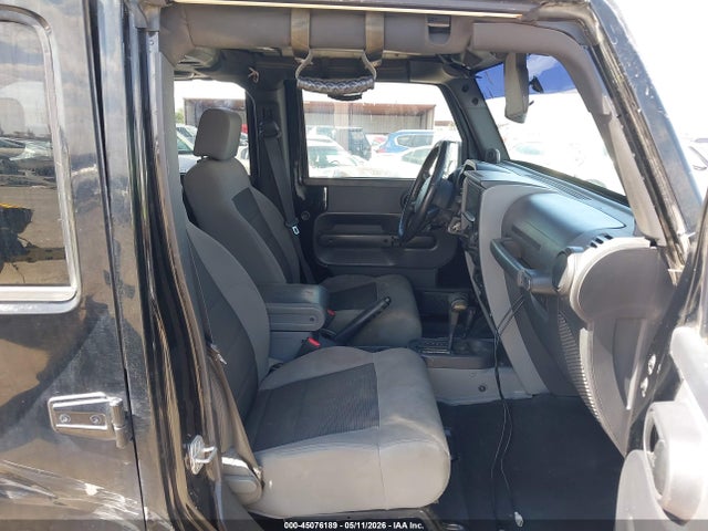 45076189 :رقم المزاد ، 1J4GA39158L562232 vin ، 2008 Jeep Wrangler Unlimited X مزاد بيع
