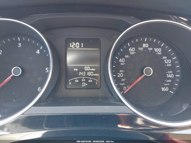 3VWLA7AJ6FM404613 Volkswagen Jetta 2.0l Tdi Se