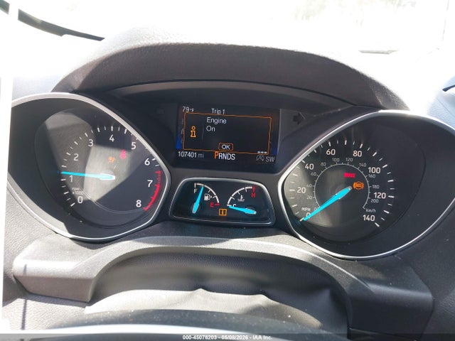 1FMCU0JD3HUC88096 Ford Escape Titanium