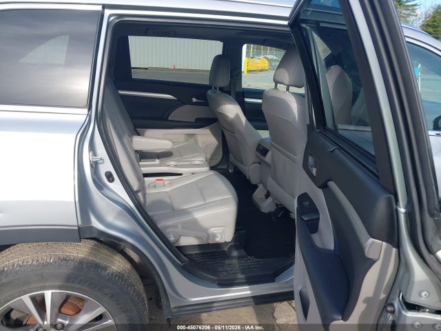 Toyota Highlander Xle V6 2014 5TDJKRFH2ES071298 Image 8