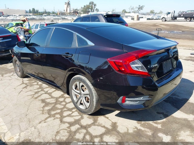 Honda Civic Lx 2018 2HGFC2F58JH552974 Image 3