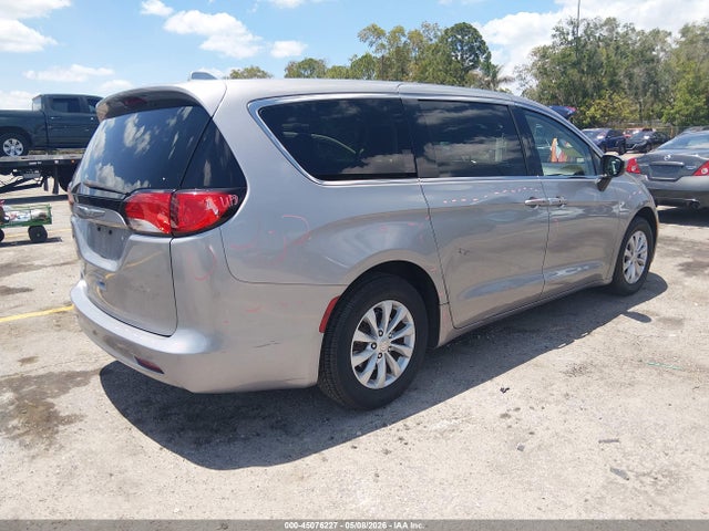 2017 Chrysler Pacifica Touring მანქანა იყიდება აუქციონზე, vin: 2C4RC1DGXHR594481, აუქციონის ნომერი: 45076227