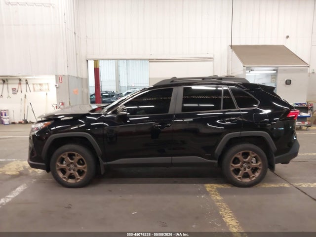 2T3UWRFV0PW169013 Toyota Rav4 Hybrid Woodland Edition