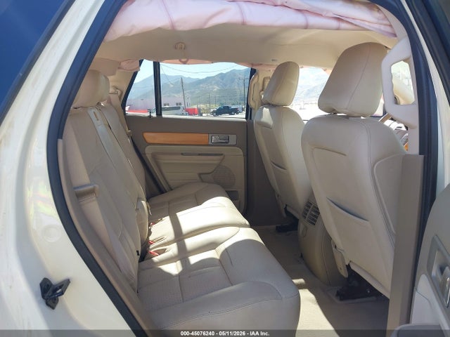 45076240 :رقم المزاد ، 2LMDU68C77BJ27246 vin ، 2007 Lincoln Mkx مزاد بيع