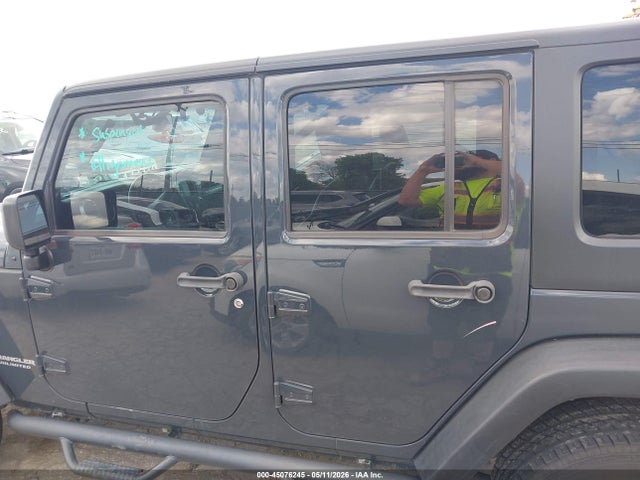 1C4BJWFG7HL513298 Jeep Wrangler Unlimited Rubicon 4x4