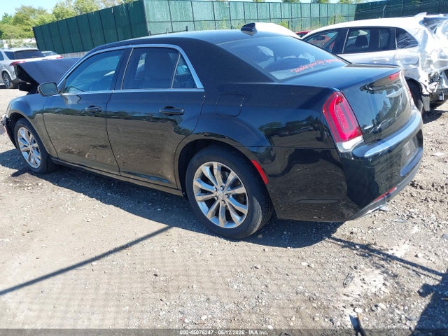 Aukcja sprzedaży 2015 Chrysler 300 Limited, vin: 2C3CCARG3FH808491, numer aukcji: 45076247