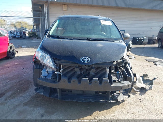 Продаж на аукціоні авто 2013 Toyota Sienna Xle V6 8 Passenger, vin: 5TDYK3DC7DS355754, номер лоту: 45076299