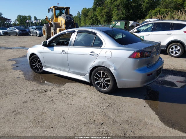 2015 Mitsubishi Lancer Se მანქანა იყიდება აუქციონზე, vin: JA32V2FW8FU008817, აუქციონის ნომერი: 45076300