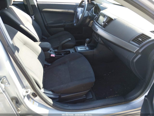 2015 Mitsubishi Lancer Se მანქანა იყიდება აუქციონზე, vin: JA32V2FW8FU008817, აუქციონის ნომერი: 45076300