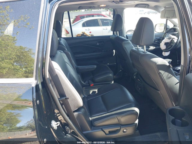 45076312 :رقم المزاد ، 5FNYF6H08HB006070 vin ، 2017 Honda Pilot Elite مزاد بيع