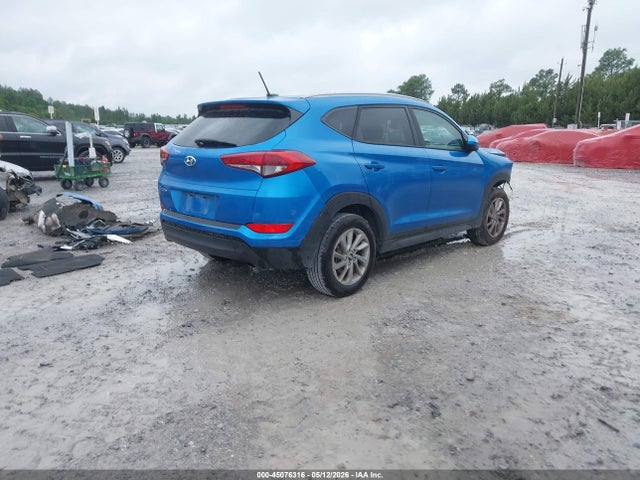 Продаж на аукціоні авто 2016 Hyundai Tucson Se, vin: KM8J33A40GU207565, номер лоту: 45076316