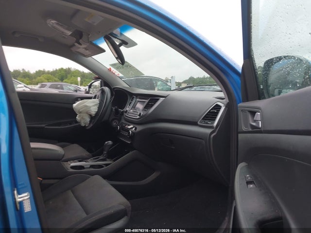 Продаж на аукціоні авто 2016 Hyundai Tucson Se, vin: KM8J33A40GU207565, номер лоту: 45076316