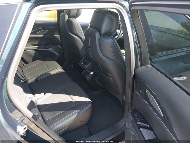 2024 Cadillac Lyriq Luxury W/1sd მანქანა იყიდება აუქციონზე, vin: 1GYKPRRL4RZ104323, აუქციონის ნომერი: 45076346