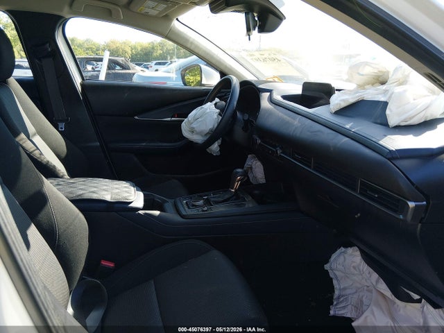 2020 Mazda Cx-30 მანქანა იყიდება აუქციონზე, vin: 3MVDMBBLXLM116704, აუქციონის ნომერი: 45076397