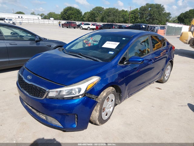 Aukcja sprzedaży 2018 Kia Forte Lx, vin: 3KPFK4A70JE209917, numer aukcji: 45076408