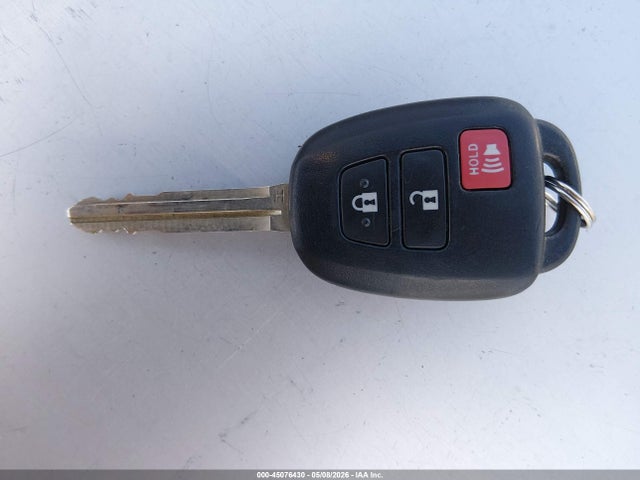 45076430 :رقم المزاد ، 5TFUY5F16LX922257 vin ، 2020 Toyota Tundra Sr5 مزاد بيع