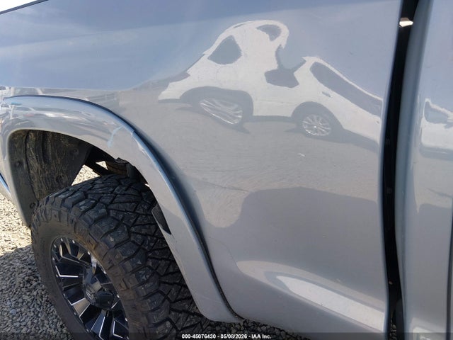 45076430 :رقم المزاد ، 5TFUY5F16LX922257 vin ، 2020 Toyota Tundra Sr5 مزاد بيع