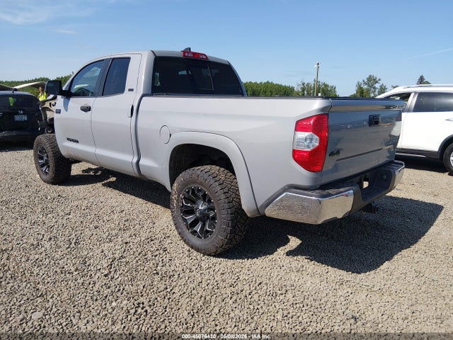 45076430 :رقم المزاد ، 5TFUY5F16LX922257 vin ، 2020 Toyota Tundra Sr5 مزاد بيع
